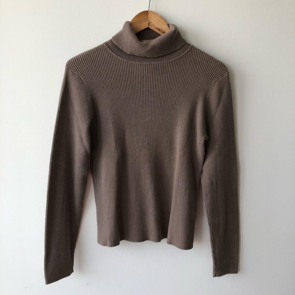 Northern Reflections Brown Turtle Neck Sweater